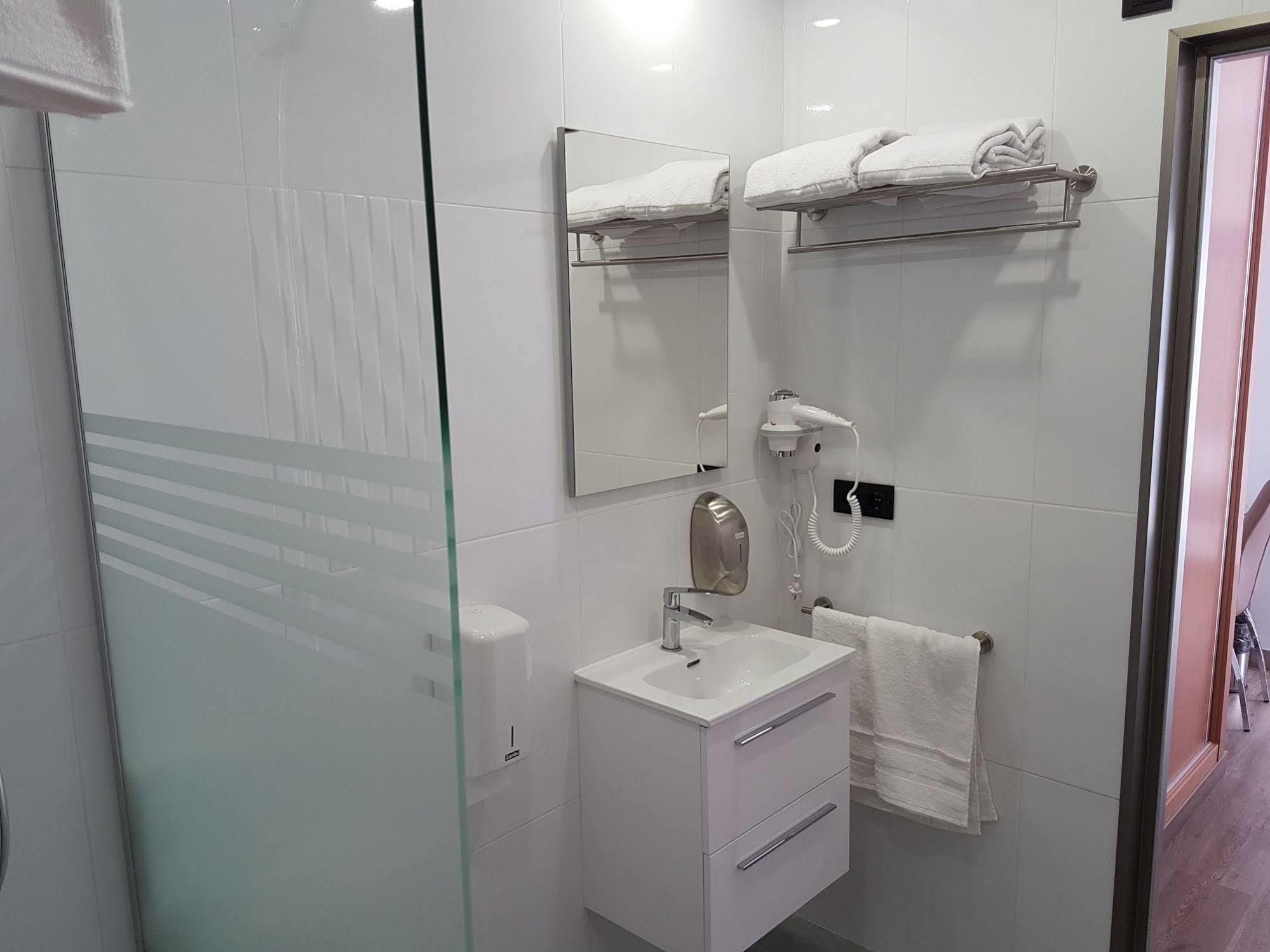 Hotel Moli Boutique ラルファス・デル・ピ エクステリア 写真