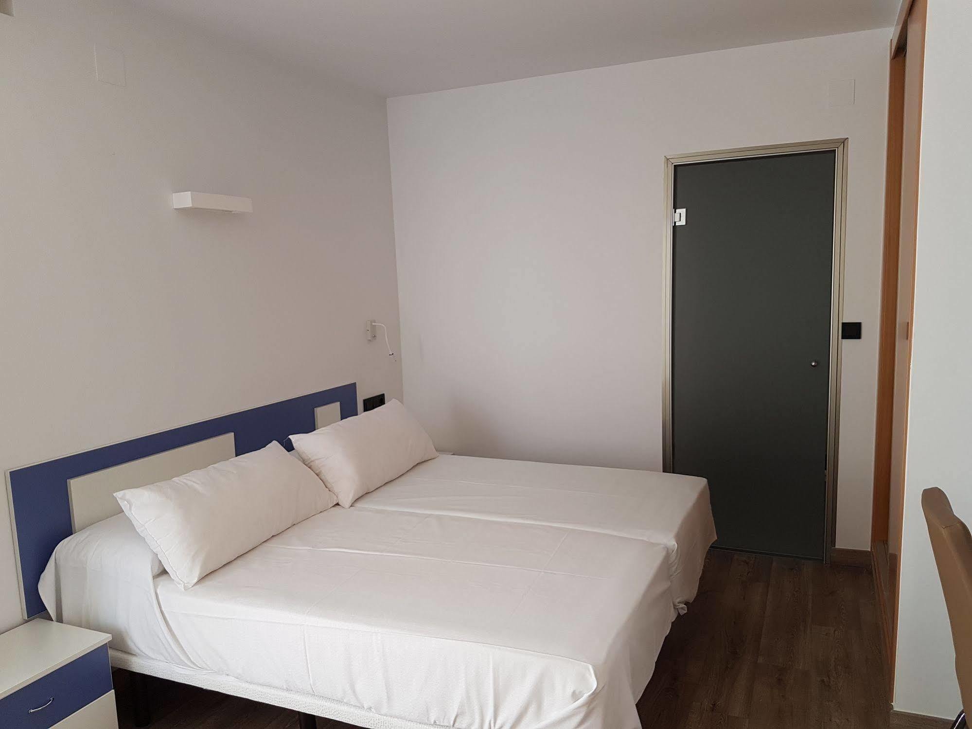 Hotel Moli Boutique ラルファス・デル・ピ エクステリア 写真